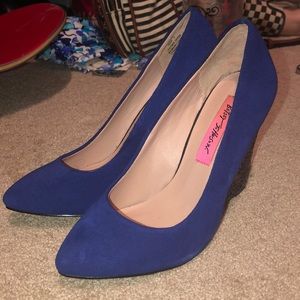 Betsy Johnson Glitter Wedges
